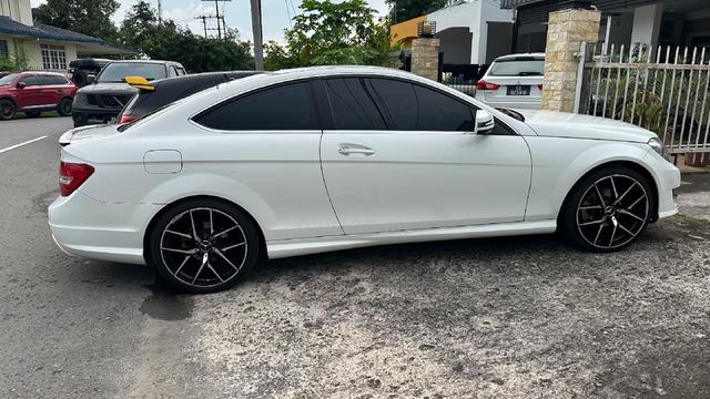 2013 Mercedes Benz C180 COUPE - 3