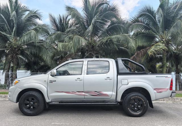 2007 Toyota HILUX 2.5 G MY05 KUN25R (M)4X4 TURBO - 5