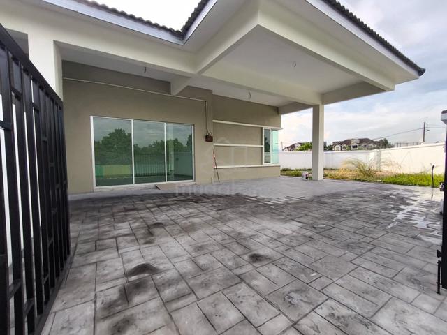 Rumah Berkembar Setingkat Juasseh Taman Ceria Bahau { Tanah 40x126} 1