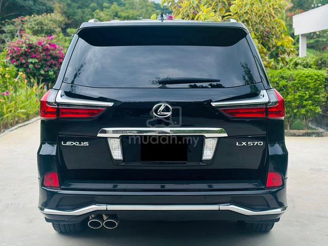 2017 Lexus LX570 5.7 (A) MIL 50K KM ONLY - 5