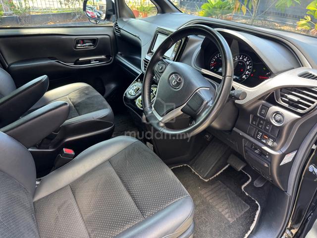 TOYOTA VOXY ZS3 2.0(a)UNREG 2021*8 SEATER - 3