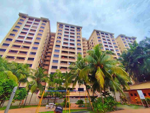 Putra Villa Condominium 3