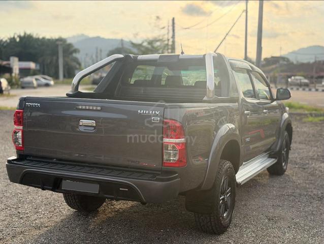 2015 Toyota HILUX 2.5 G TRD SPORTIVO MY14 KUN25R - 4