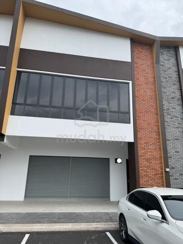 Semenyih brand new first sloor shop rent 1