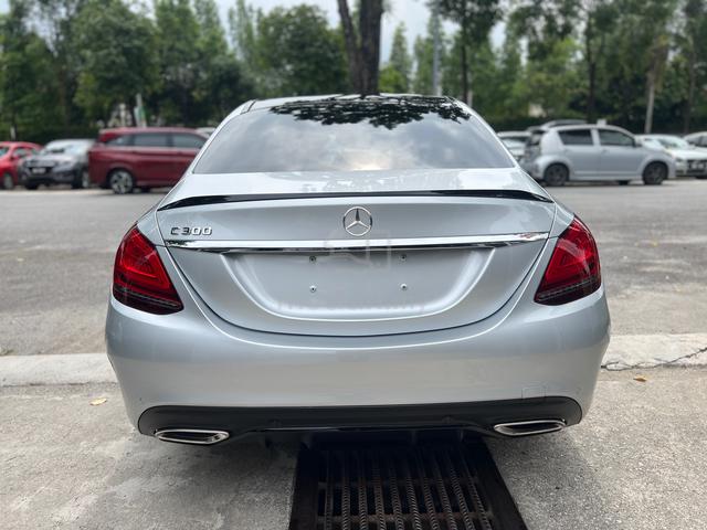 2020 Mercedes Benz C300 2.0 AMG PREMIUM PLUS UNREG - 4