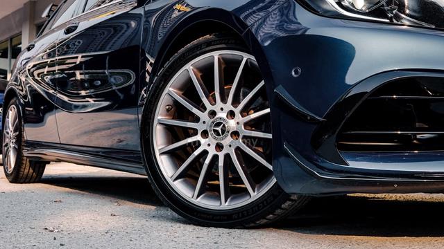 Mercedes Benz A200 1.6 CONVERT A45 AMG S.RIM 2018 - 5
