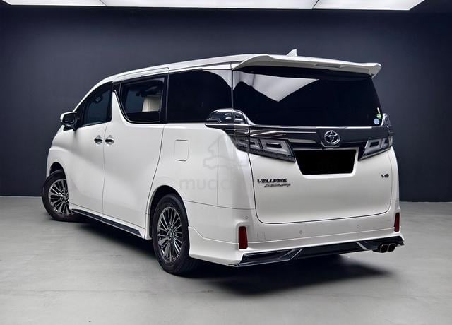 2018 Toyota VELLFIRE 3.5 EXECUTIVE LOUNGE JBL - 2
