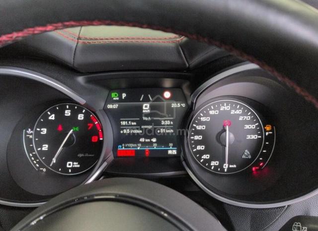 2022 Alfa Romeo STELVIO Quadrifoglio 2.9 (A) - 4