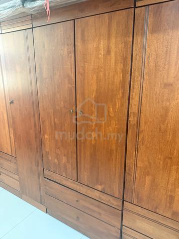 3 door and 2 door Wardrobe - photo 2 of 5