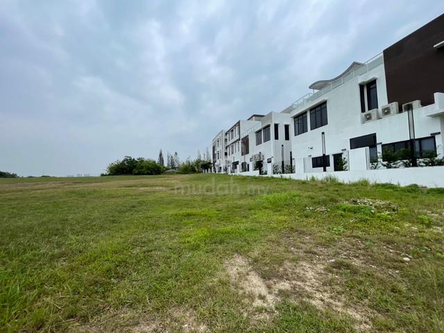 Mega Perdana Lakeview West 41000 soft Bungalow Land Cyberjaya 1