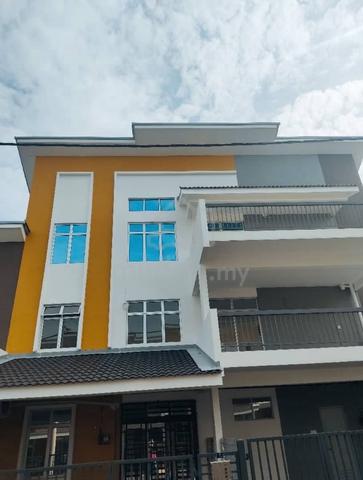 Townhouse cantik taman nuri sentosa durian tunggal 1