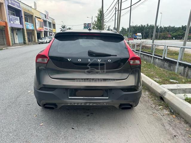 2013 Volvo V40 2.0 CROSS COUNTRY T5 (A) - 2
