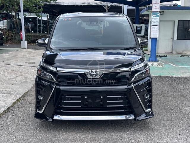 2021 Toyota VOXY 2.0 ZS KIRAMEKI 2 - 2
