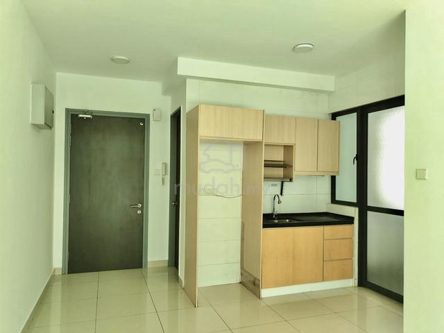 KL Traders Square Residences 1
