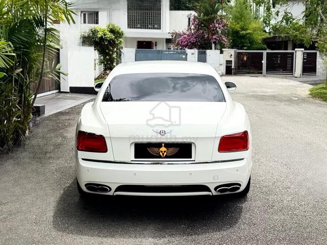 2017 Bentley FLYING SPUR 4.0 V8 (A) - 2