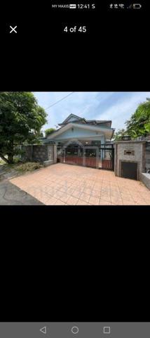 For Sale |CORNER LOT BUNGALOW 1