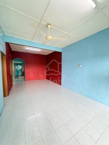 FREEHOLD , EXTRA Tanah Belakang & Bebas Banjir, Open View 1