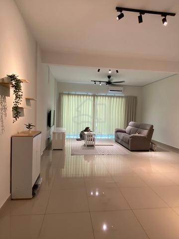 Royale Infinity 1
