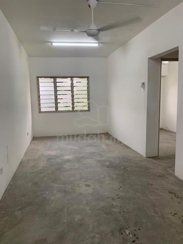 Bukit Rahman Putra Low Cost Apartment 1