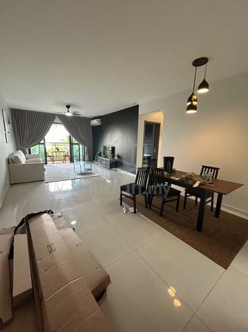 Cerulean Bay @ Forest City 1