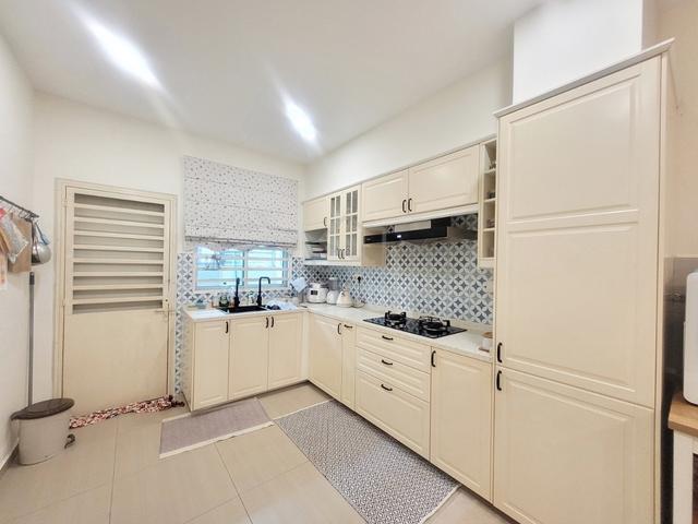 RENOVATED CANTIK Teres 2 Tingkat Hijayu 3D Bandar Sri Sendayan Seremba 1