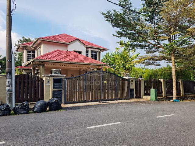 Renovated & Furnished LUXURIOUS BUNGALOW S2 1