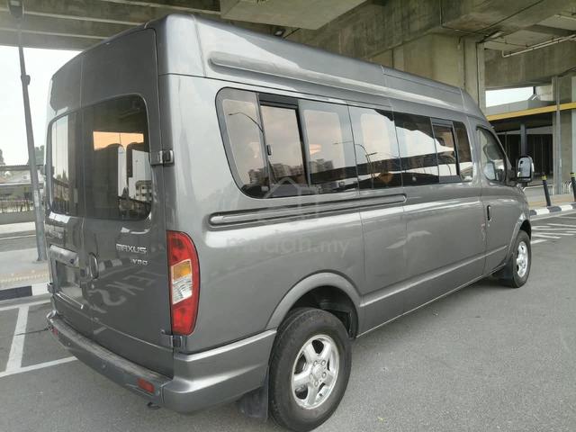 2015 Maxus V80 2.5 (M) Window Van 15 Seat - 3