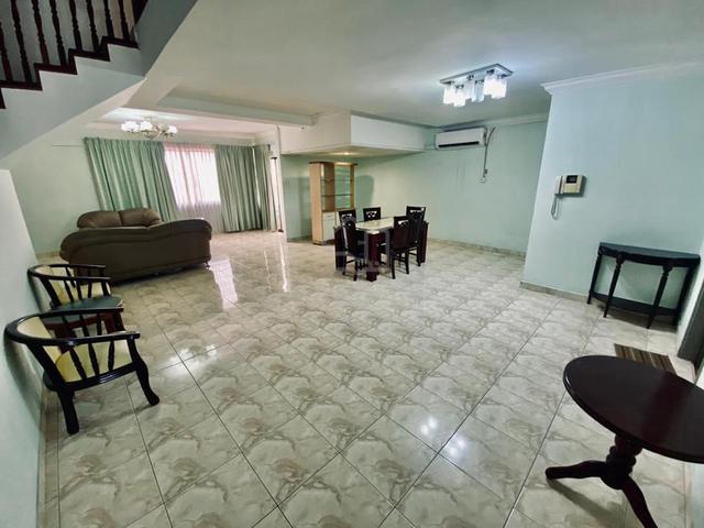 Waikiki Condominium 1