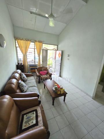 Perling Panglin / Universiti Penyiaran / Meridin EAST Bestari Perdana 1