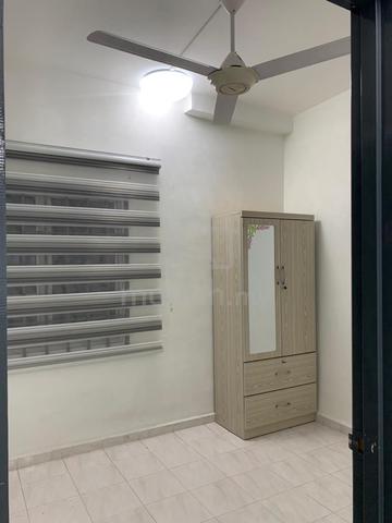 Idaman Senibong Apartment 1