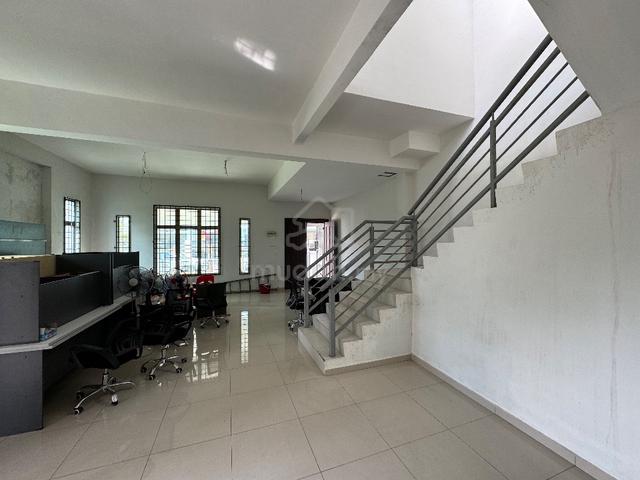 FREEHOLD CORNER! 2 Storey Taman Cheng Perdana, Cheng Melaka 1