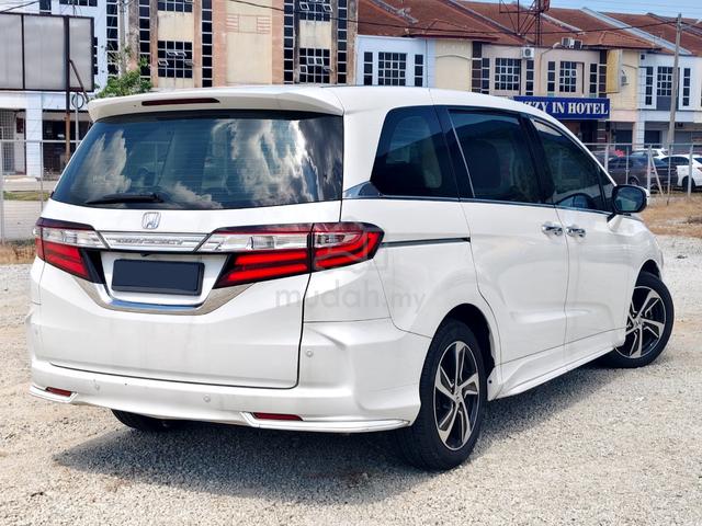 2016 Honda Odyssey 2.4 Full Spec 1Owner Like New - 2