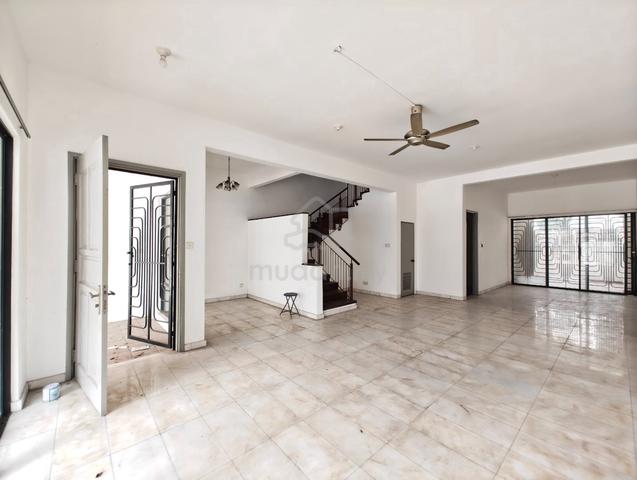 3 Storey Superlink@ Taman Esplanad, Bukit Jalil, Freehold, Super Cheap 1