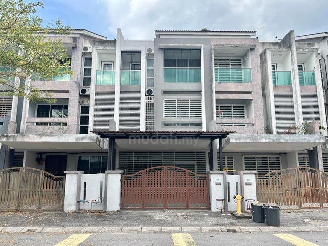 Triple Storey Terrace House for Rent Kampar Putra, Kampar 1