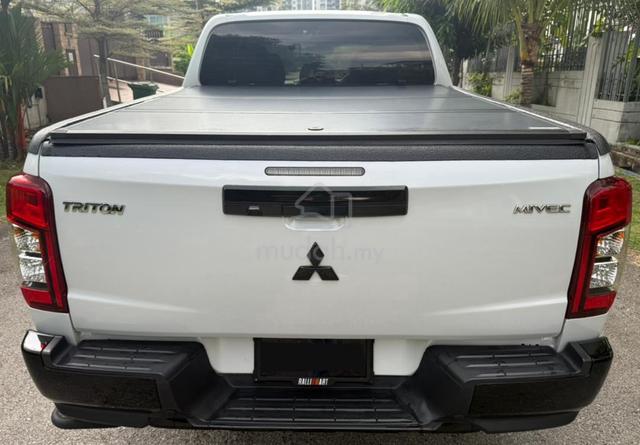 2022 /23 Mitsubishi TRITON 2.4 VGT PREMIUM (A) FSR - 4
