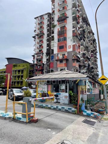 Pangsapuri SS8 Kelana Jaya 1