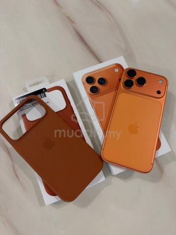 iPhone 17 Pro Max 512GB – Cosmic Orange 🧡 - photo 5 of 6