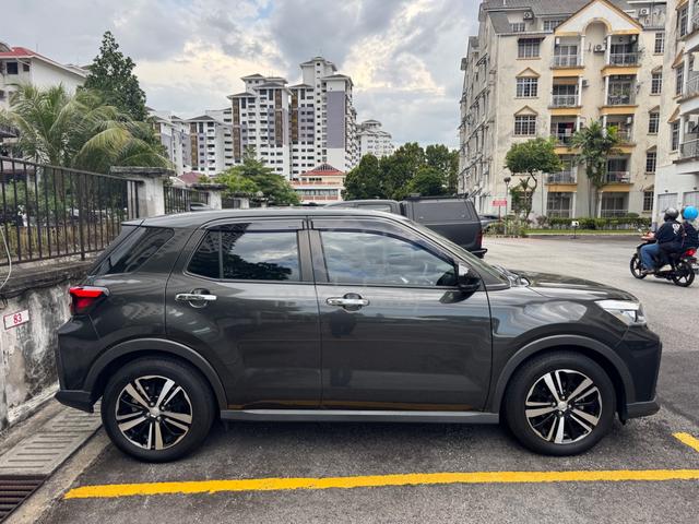 2023 Perodua ATIVA 1.0 AV (A) - 4