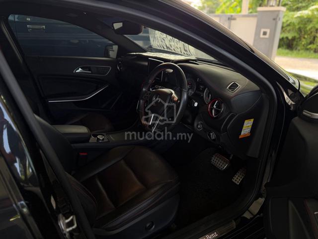 2015/20 Mercedes Benz A-CLASS A250 2.0 AMG - 5