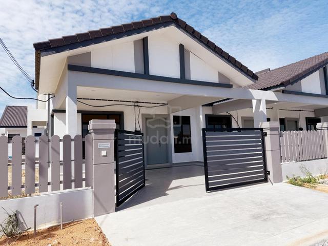 22x70sqft Auto Gate Included Freehold Single Storey House Jasin Mydin 1