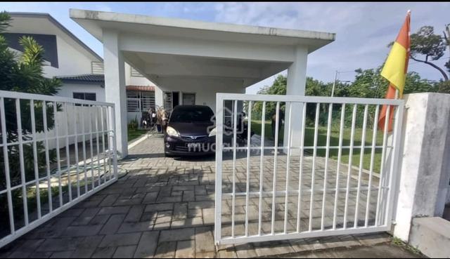 FOR SALE | 1-Storey Semi-Detached House | Taman Semarang, Dengkil 1