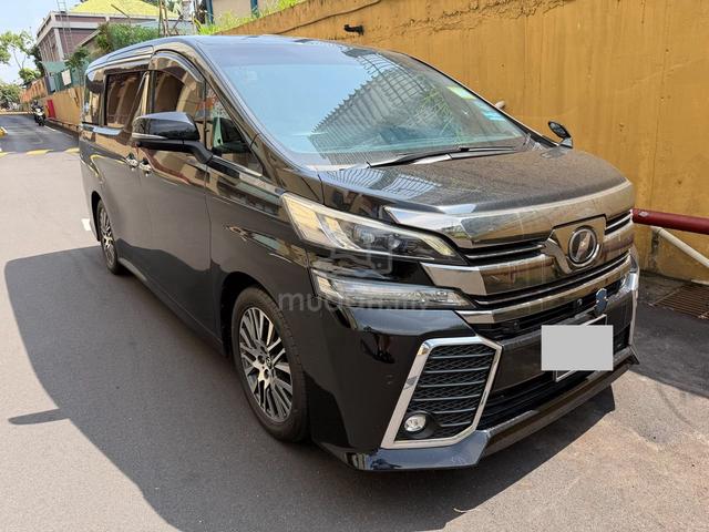 2017 Toyota VELLFIRE 2.5 ZG pilotseat sunroof - 1