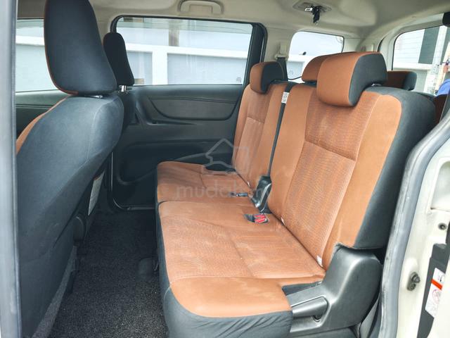 2018 Toyota SIENTA 1.5 V 2 POWER DOOR 7 SEATER - 5