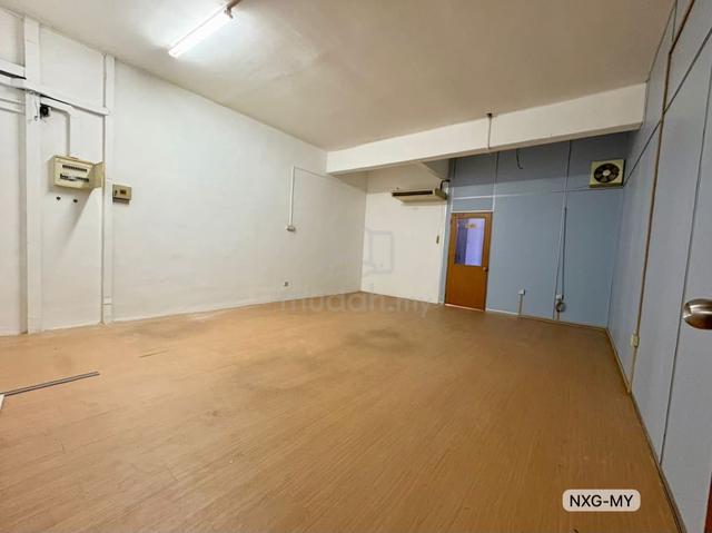 Renovated Shop Lot Office Rent【1st Floor】Bandar Baru Bukit Raja Klang 1