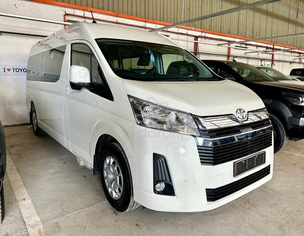 2026 NEW Toyota HIACE 2.8 SLWB WINDOW VAN SIBU - 1