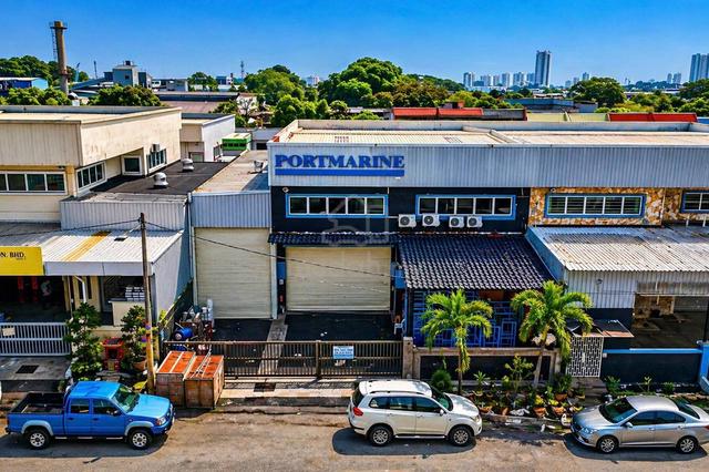 BOLEH NEGO❗️2 Storey Semi D Perindustrian Tanah Tampoi Kempas Johor 1