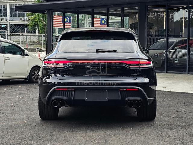 2023 Porsche MACAN T 2.0 w/ Sport Chrono, PDLS - 4
