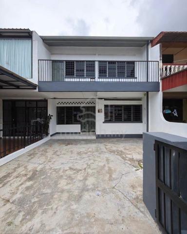 Pengkalan Barat Freehold Double Storey Terrace House 1