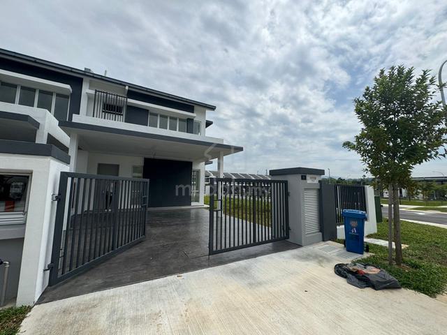 Amverton Hills @ Sugai Buloh 1