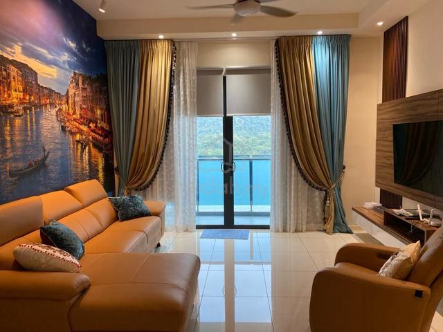 Queens Residences Q1 @ Queens Waterfront 1
